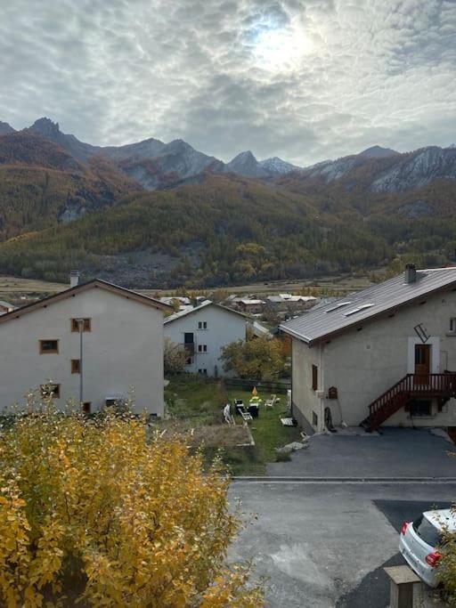 3 Chambres, Calme, Vue Imprenable, Refait A Neuf Le Monêtier-les-Bains Buitenkant foto